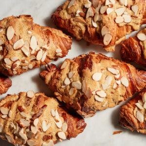 Almond Crossiant