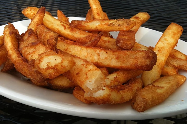 Beer Battered Garlic Fries