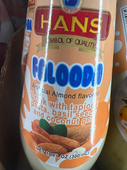 Hand flooda almond drink