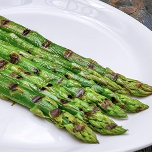 Grilled Asparagus (8)