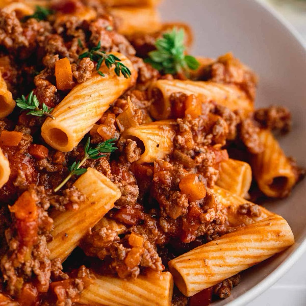 Rigatoni Bolognese