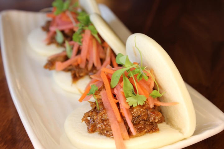 DUCK CONFIT STEAM BUNS