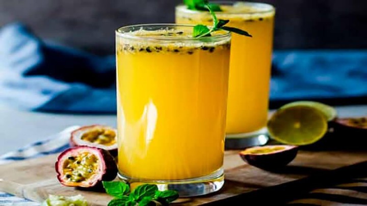 Jugo de Maracuya (Passion Fruit Juice)