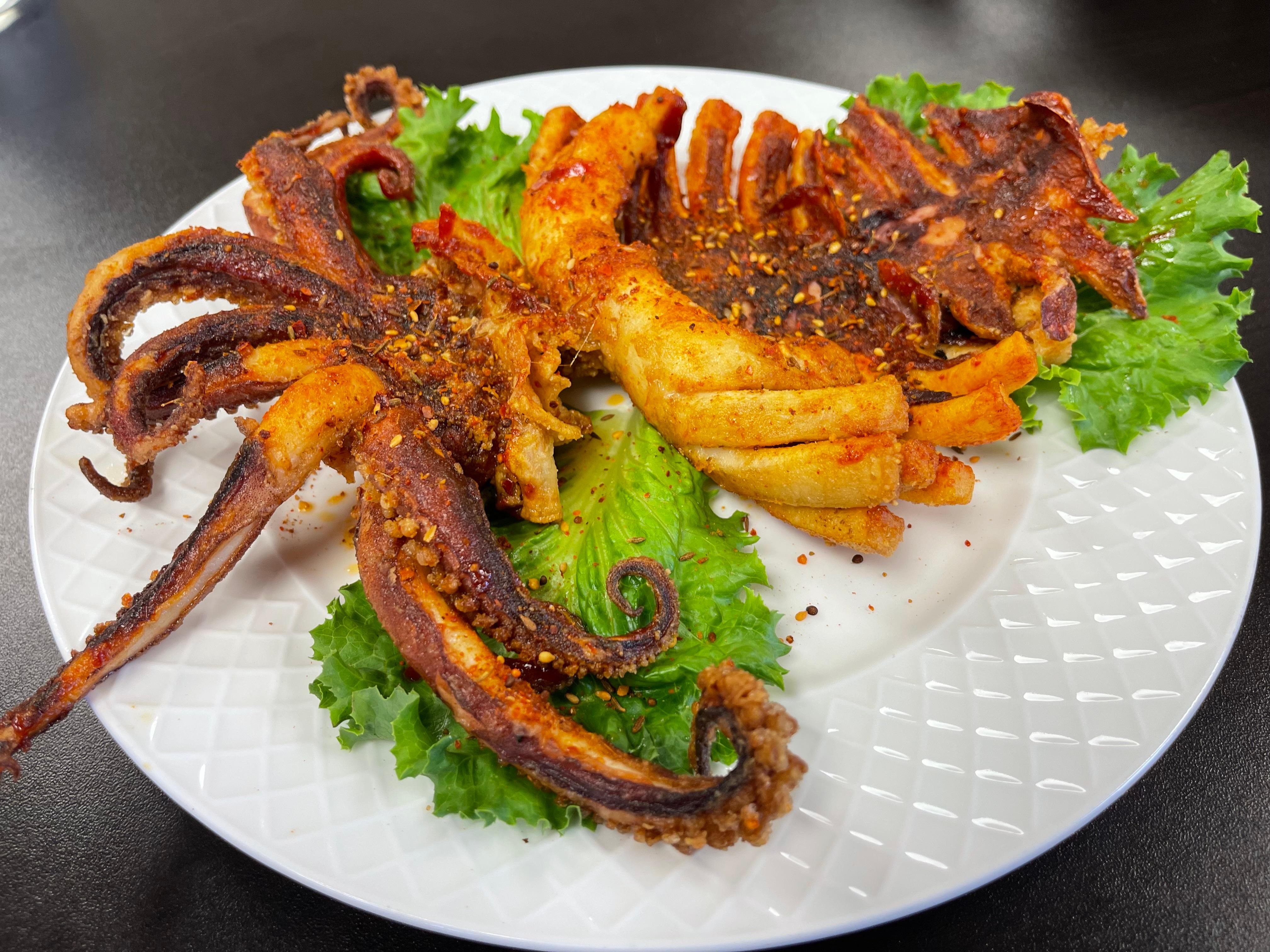 炸阿根廷大鱿鱼 Fried Argentine Cuttlefish Body