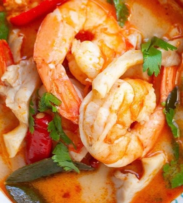 Tom Yum “Goong” (Creamy Hot & Sour soup w/Rice)