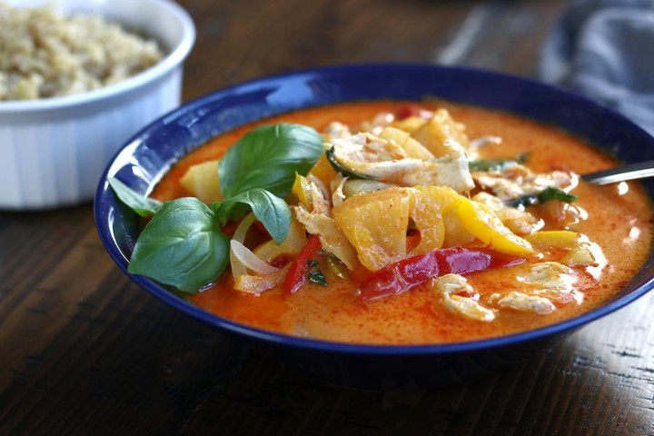 Sweet Pineapple Curry (w/rice)