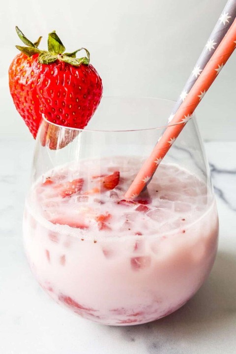 Strawberry Chiang Mai Shake