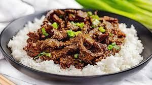 Khäo Nhä Nueä (Beef Over Rice)