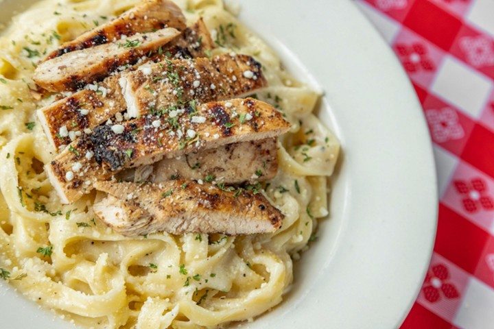 Organic Fettuccine with Chicken Breast