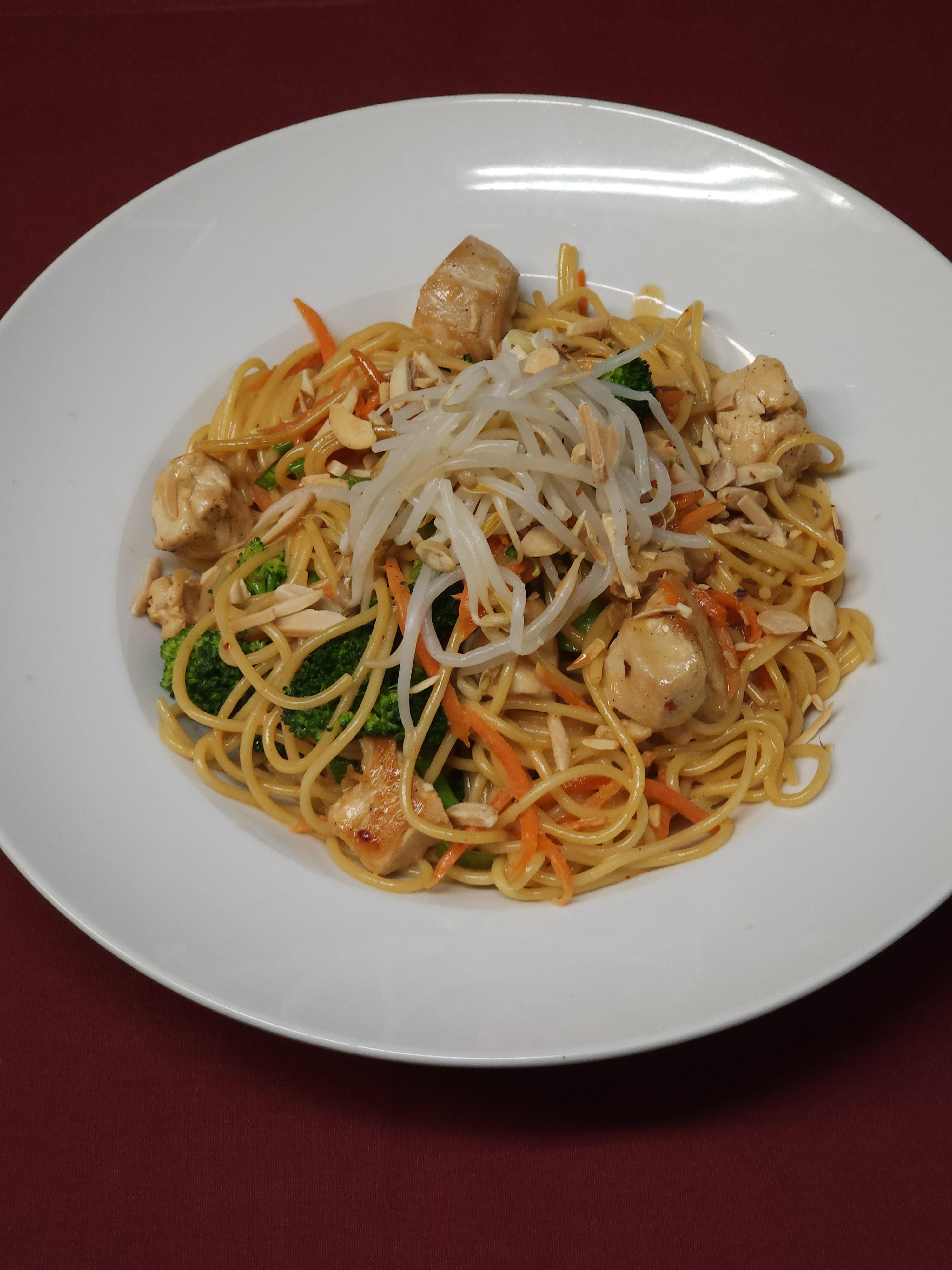 SPICY THAI PASTA