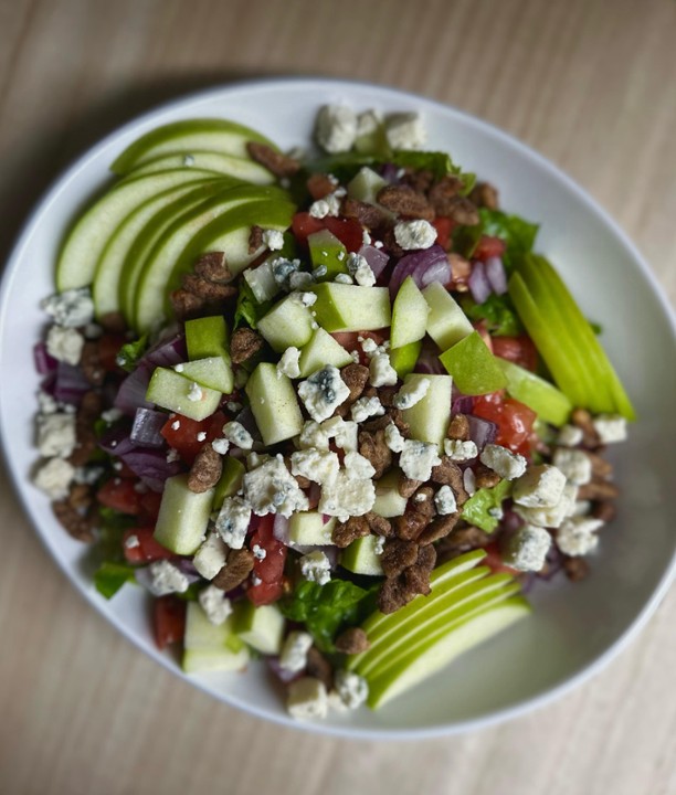 Apple Pecan Salad
