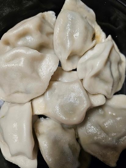 Pork Shrimp Chive Steam Dumplings [8] 三鲜水饺