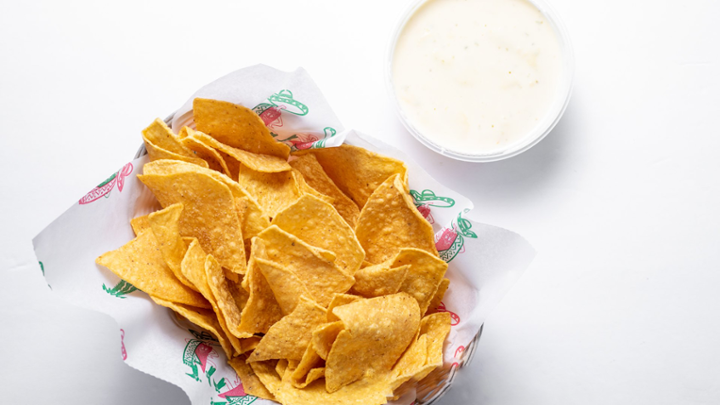 Chips & Queso