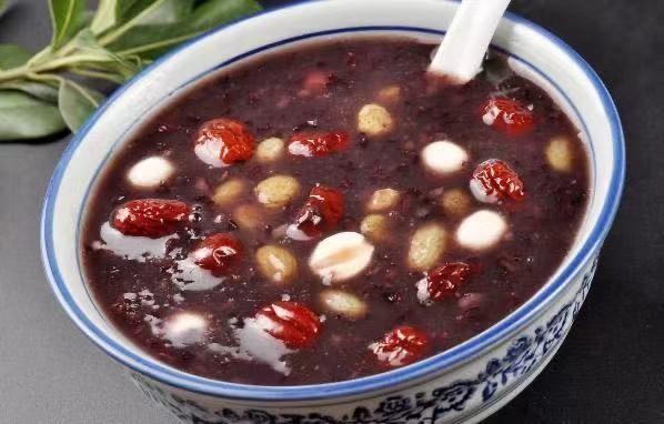 Handmade Mixed Beans, Red Dates And Sweet Rice Congee (Cold) 八宝粥(冰)