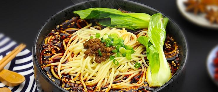 Chongqing Noodles +Braised Minced Pork (Spicy) 重庆小面(肉燥)