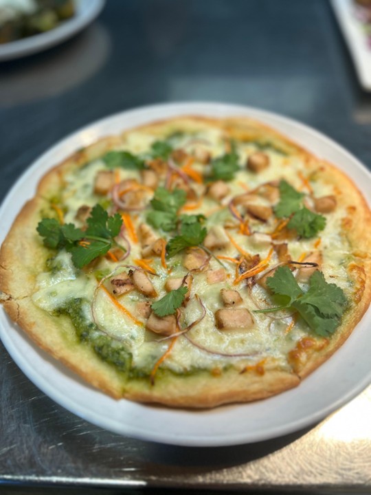 Ginger Scallion Chicken Pizza