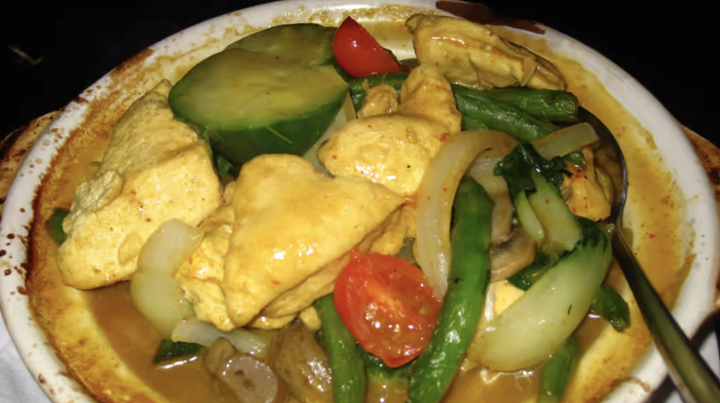 Stewed Tofu & Veg in Thai Coconut Curry Broth