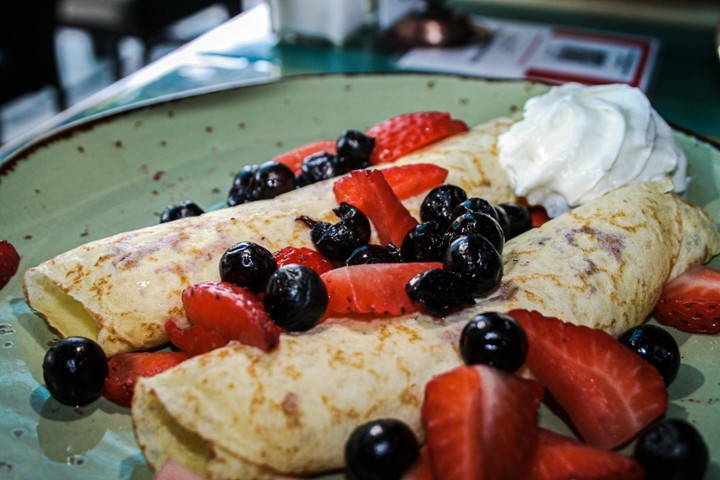 Berry Sweet Crepes