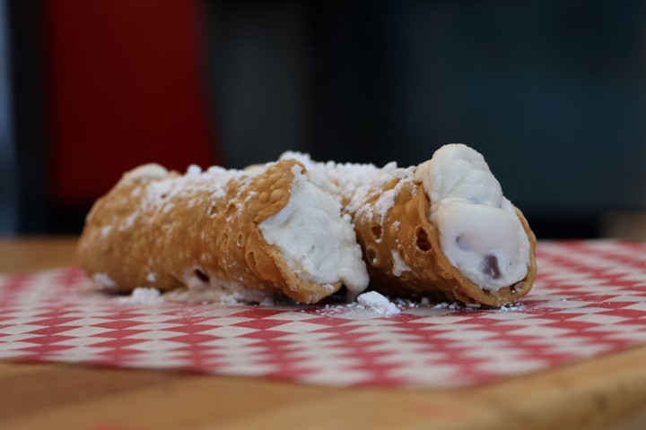 Cannoli (2pc)