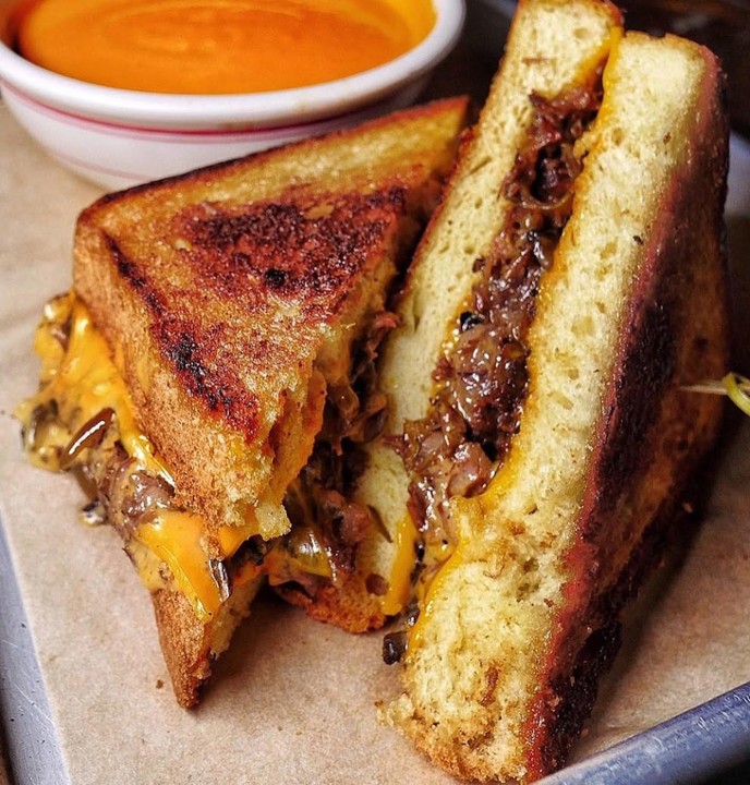 SHORT RIB GRILLED CHEESE