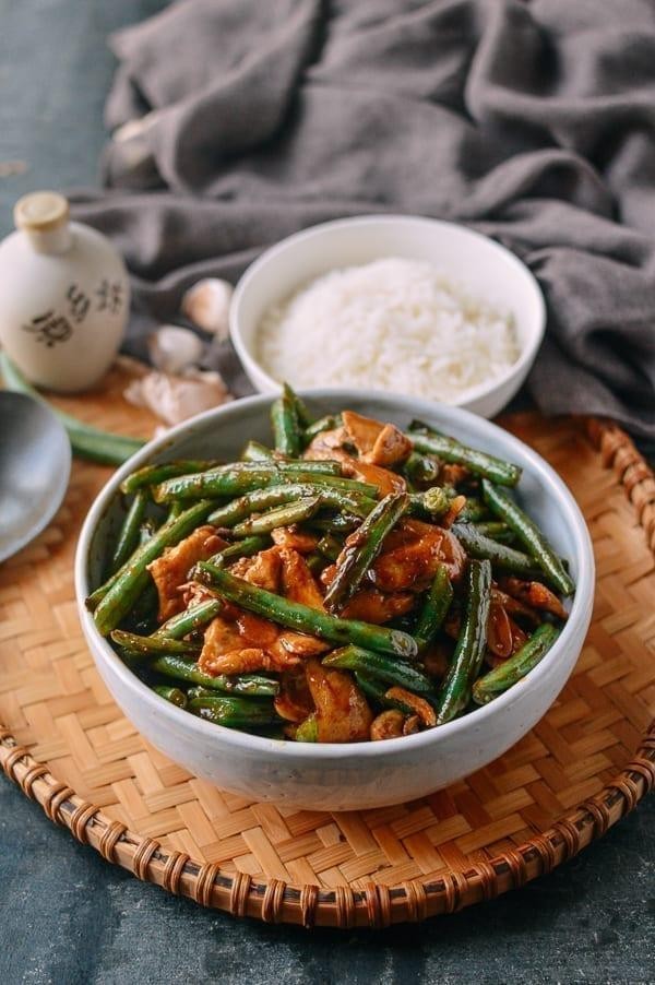 L- chicken with string beans