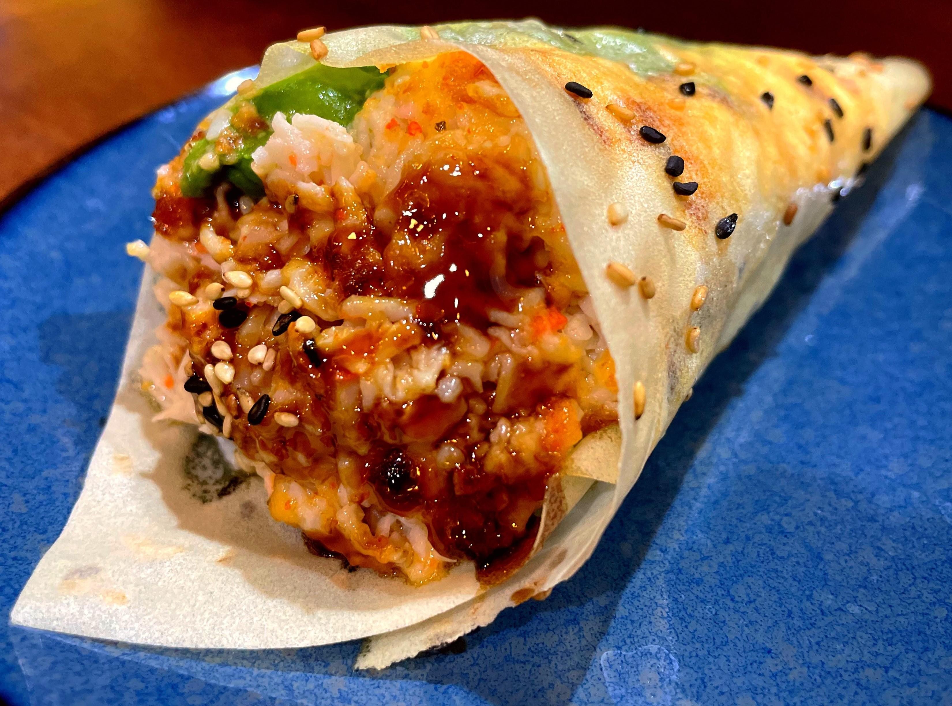 Starlight Sushi - Baked Crab Avocado (Soy paper) Handroll