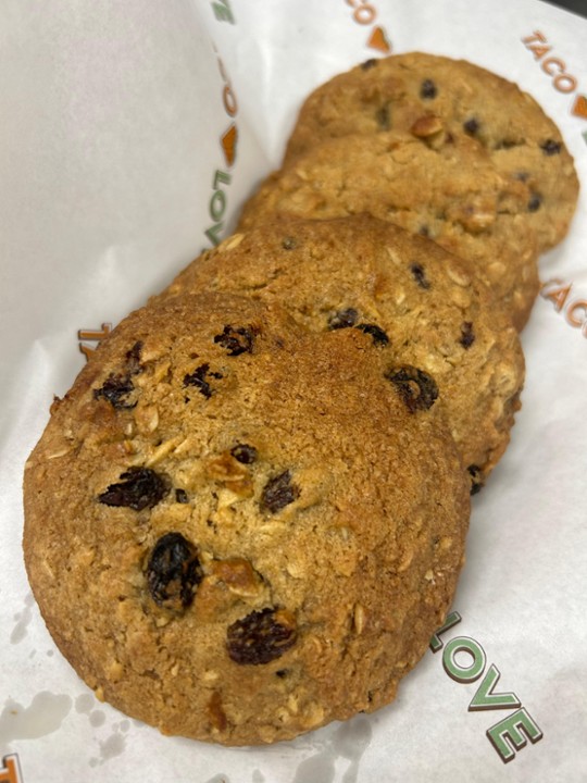 Oatmeal Raisin Cookie