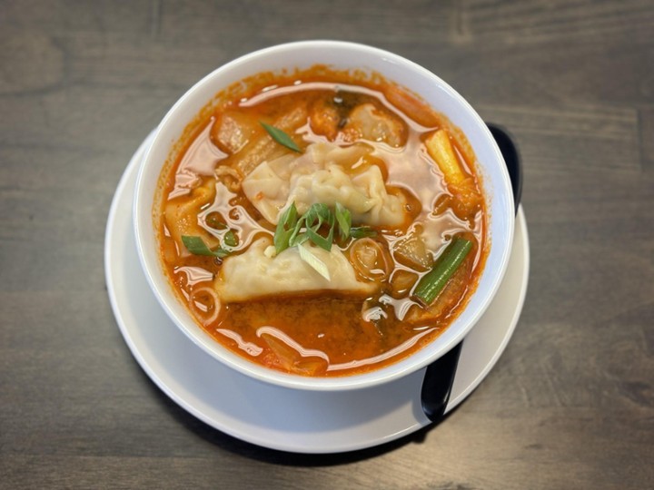 Kimchi soup