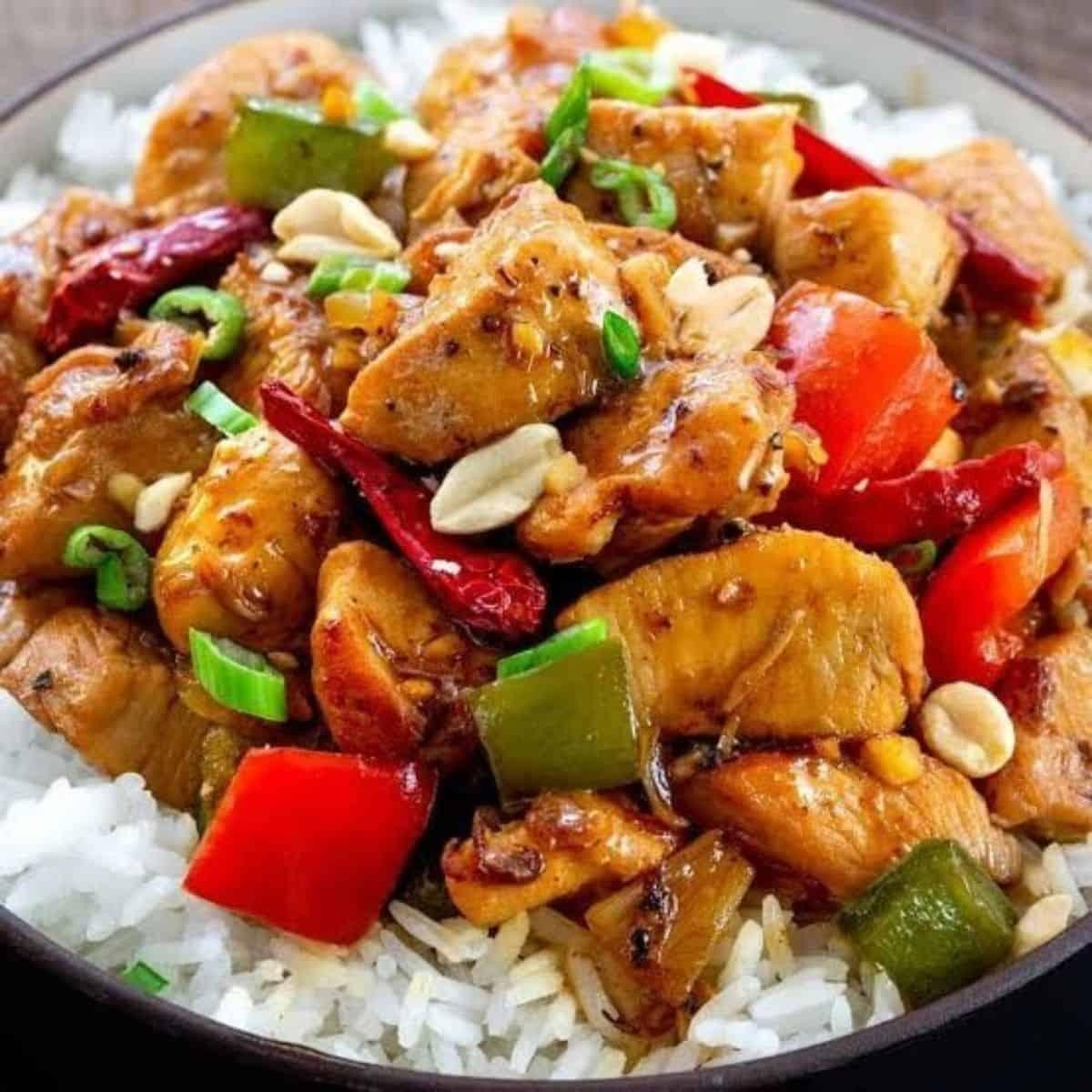 KUNG PAO CHICKEN LUNCH