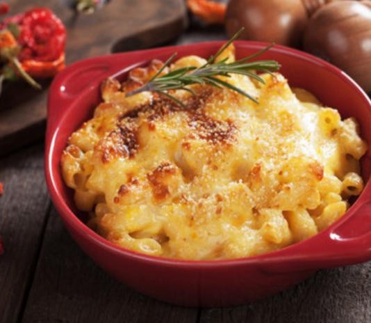 Mac & Cheeses