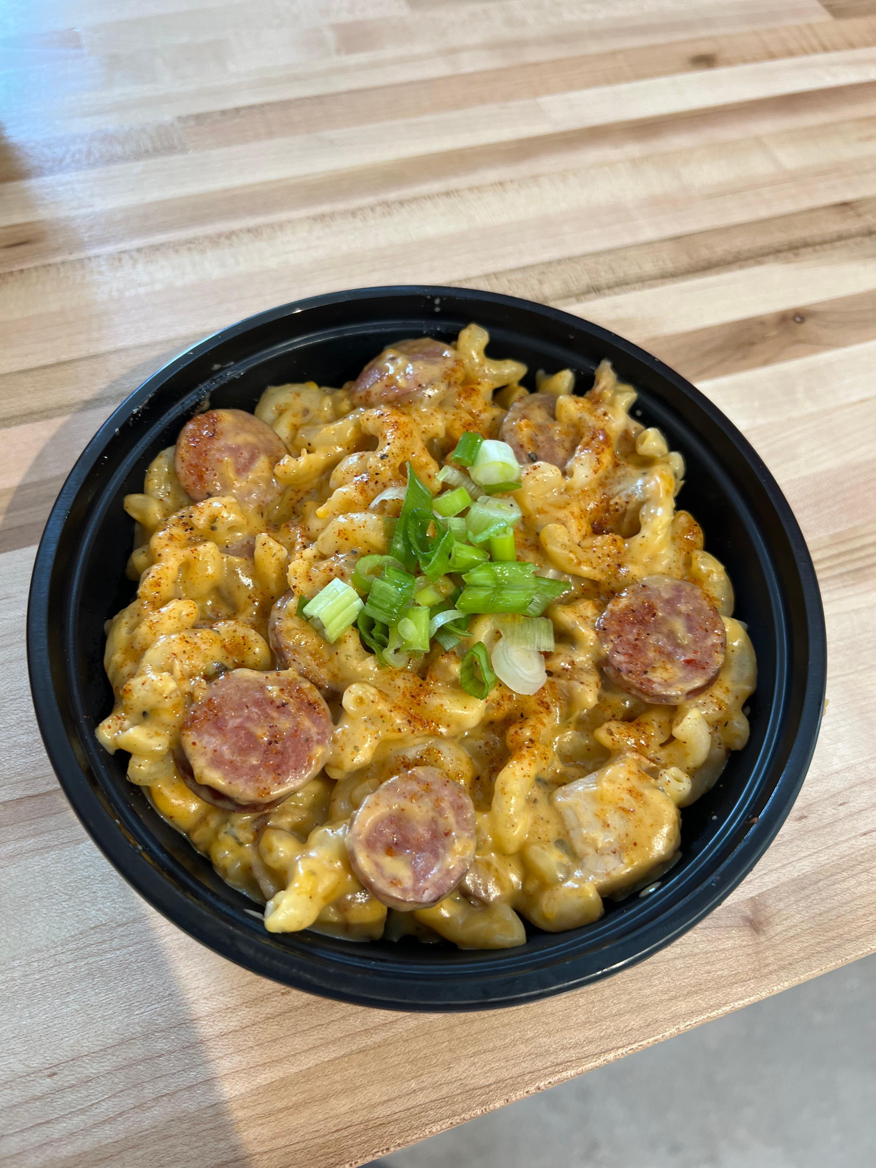 401 N Front St Jambalaya Mac & Cheese