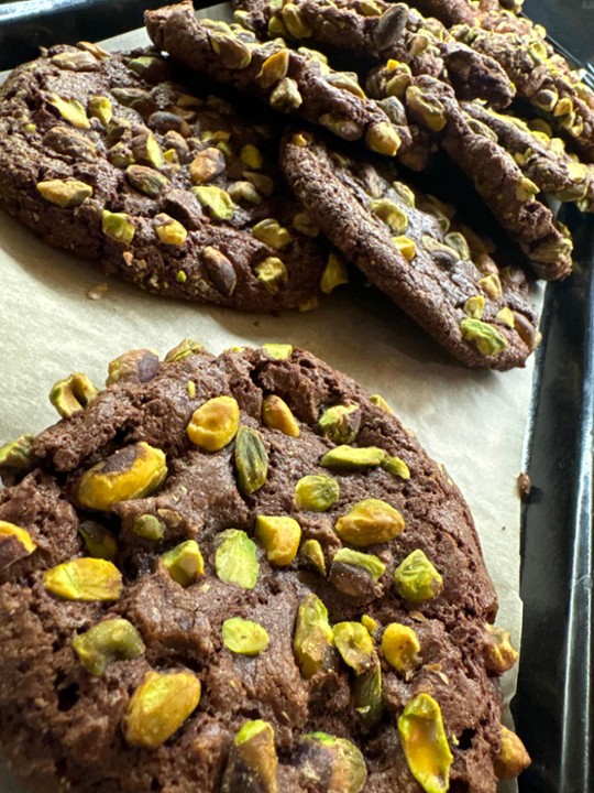 Chocolate Pistachio Cookie