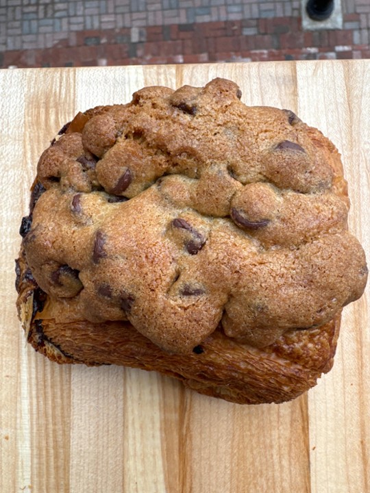 Chocolate Chip Cookie Croissant