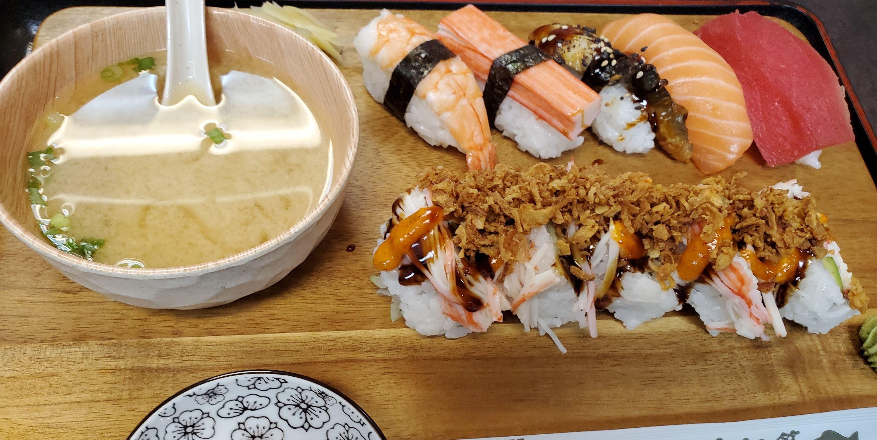 Mixed Sushi Nigiri(5pc)+Newyork Crunch Roll(5pc)