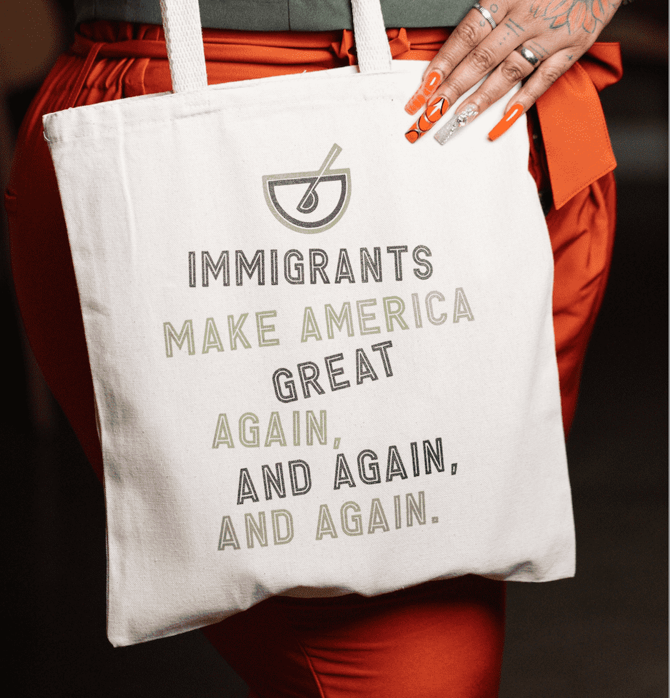 Immigrants Make America Great (Natural)