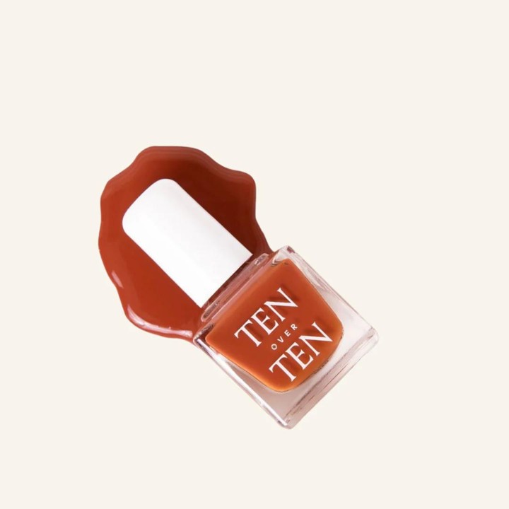 TEN Cliff nail polish