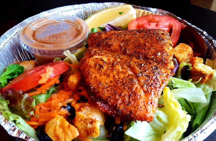 Grilled Salmon Salad