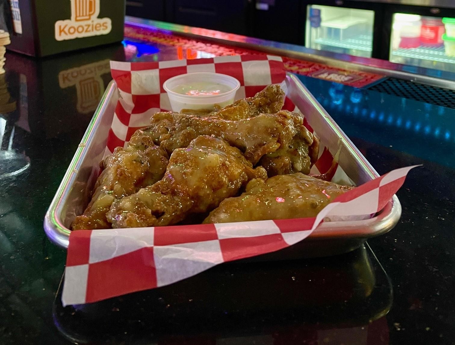 6 Wings