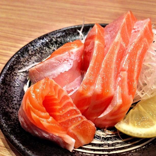 Salmon Belly Sashimi*