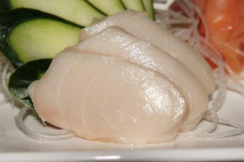 White Tuna Sashimi* Ono
