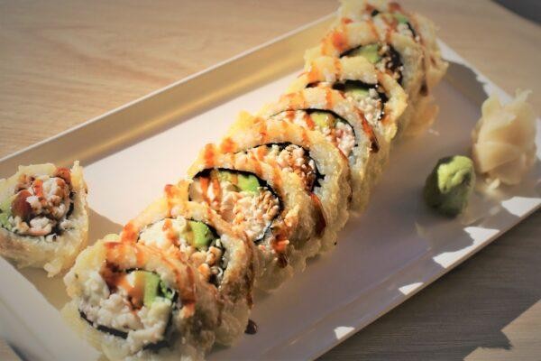 GOLDEN CALIFORNIA ROLL