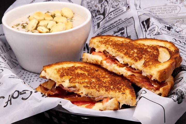 Grilled Cheese w/Bacon & Tomato