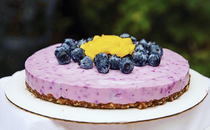 BLUEBERRY CHEESECAKE