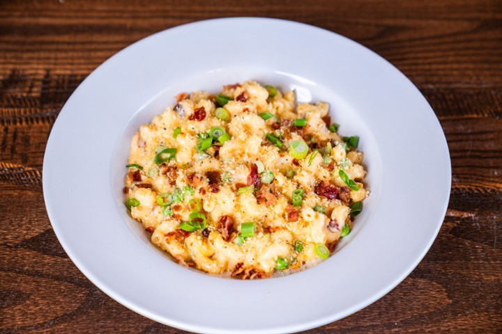 GROWN UP MAC & CHEESE