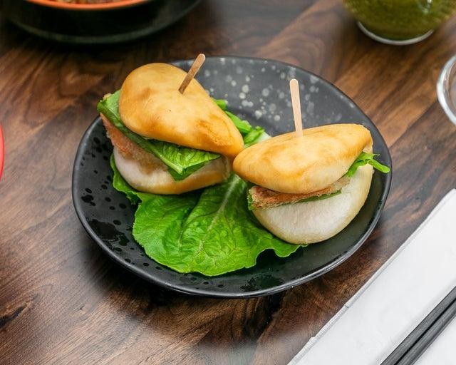 Crispy Yuzu Chicken Bao Bun ( A5)