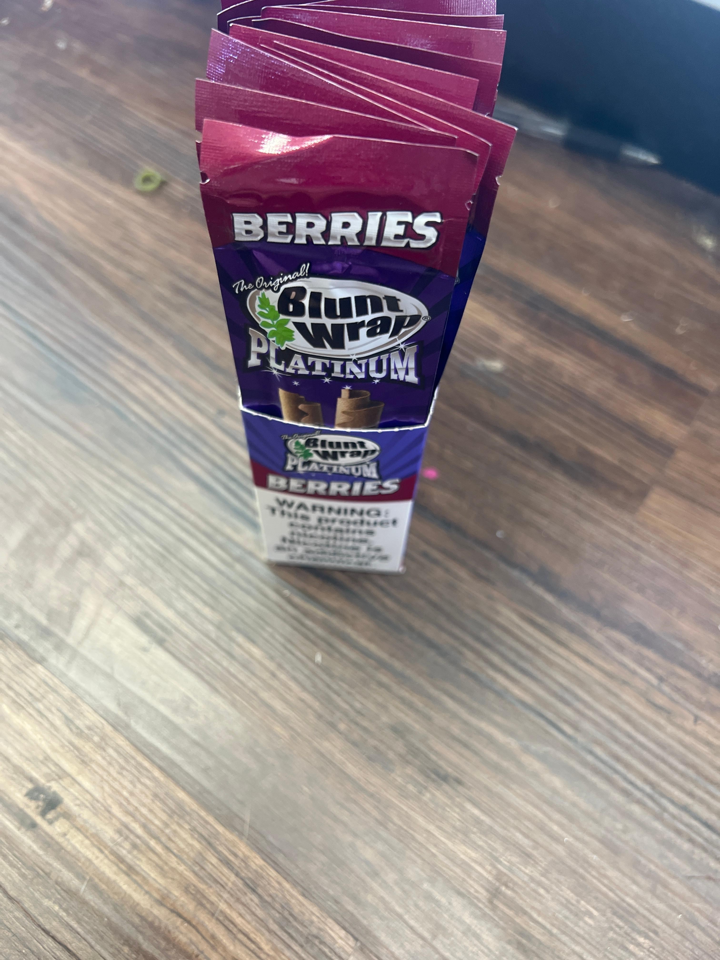 Blunt Wrap Platinum Berries
