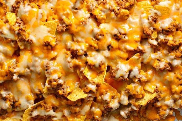 Cheesy Cajun Nachos