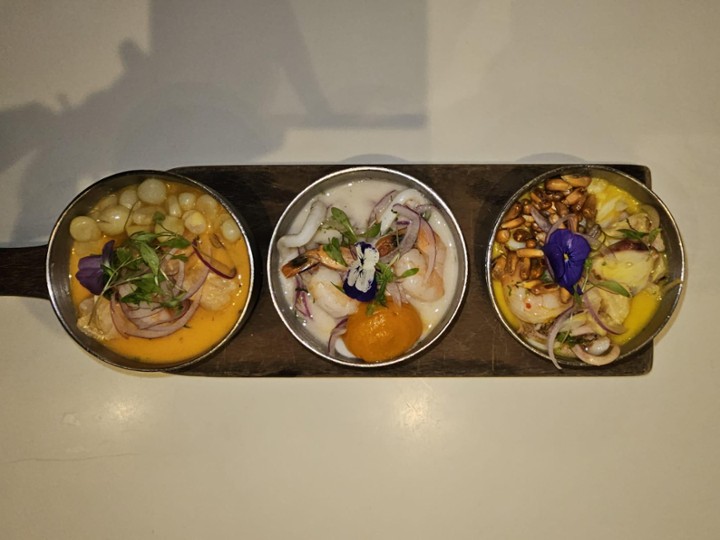 Trilogia De Ceviche Seafood