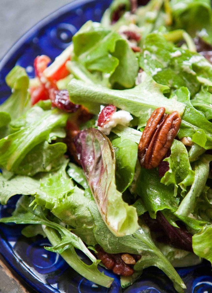 Organic Baby Mixed Greens Salad with Balsamic Vinaigrette