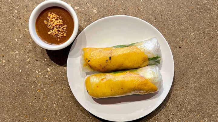 A3. GRILLED CHICKEN SPRING ROLLS